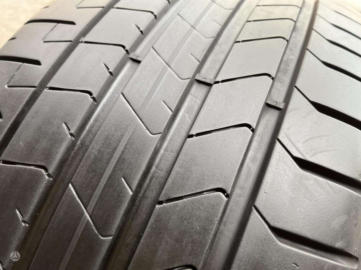 Pirelli PZero pz4* NErunflat, летние 275/40 R20