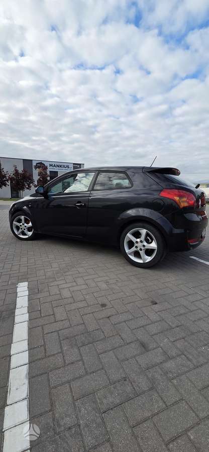 Kia Ceed, 1.6 l., Хэтчбек