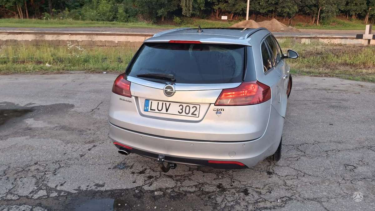 Opel Insignia, 2.0 l., Универсал