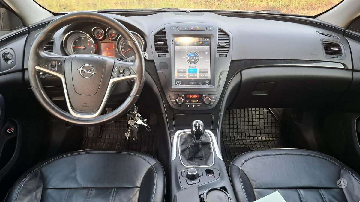 Opel Insignia, 2.0 l., Универсал