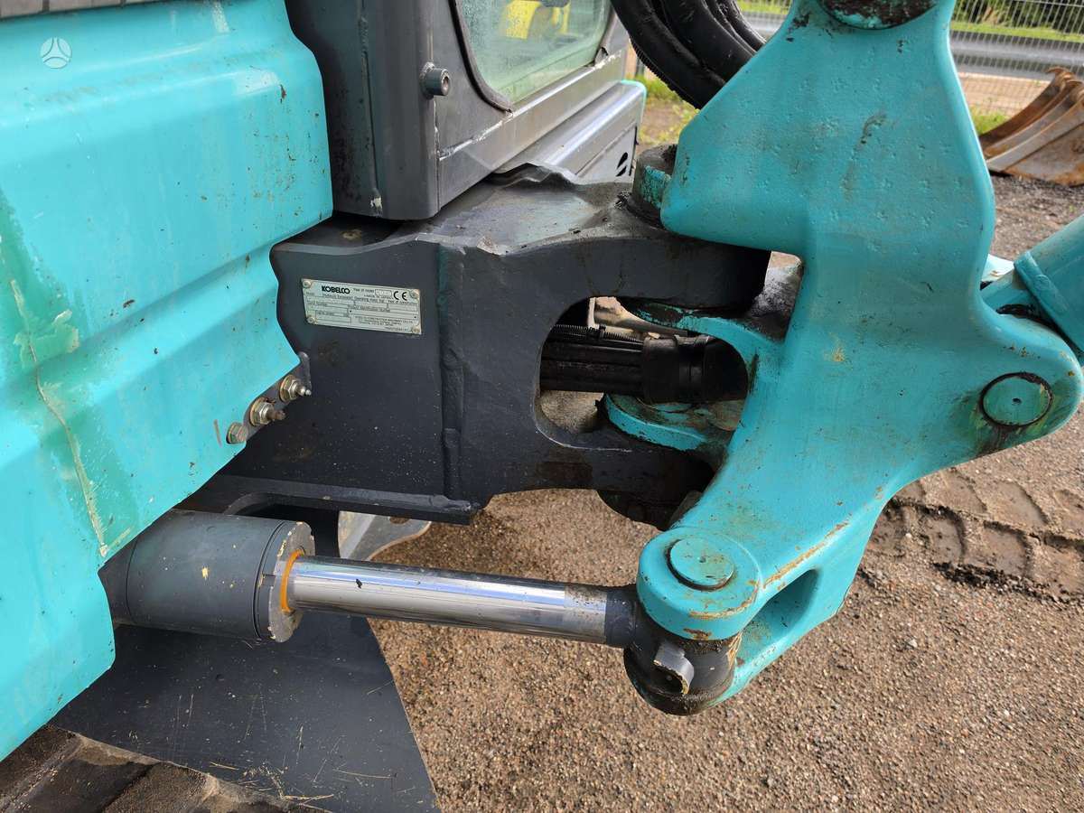 Kobelco SK55SRX-6, mini excavator