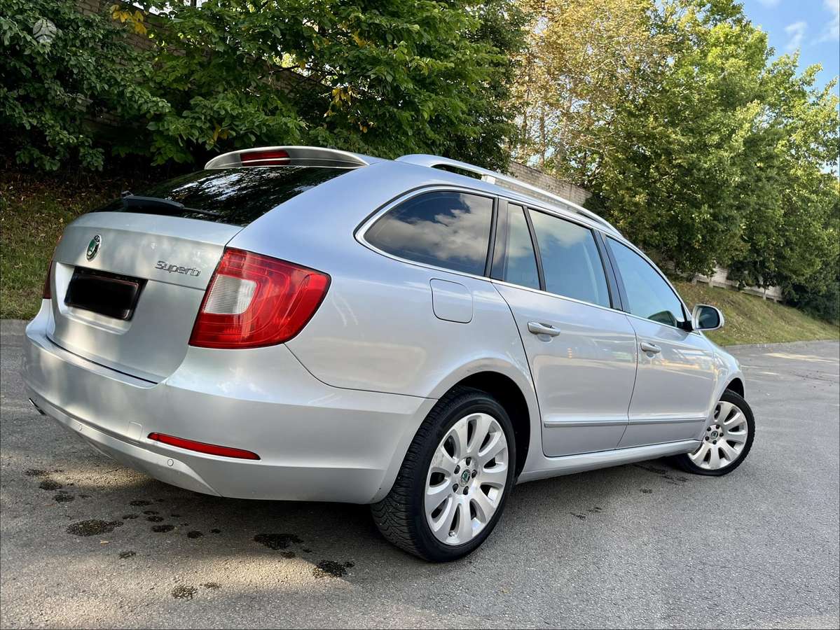 Skoda Superb, 2.0 l., Универсал