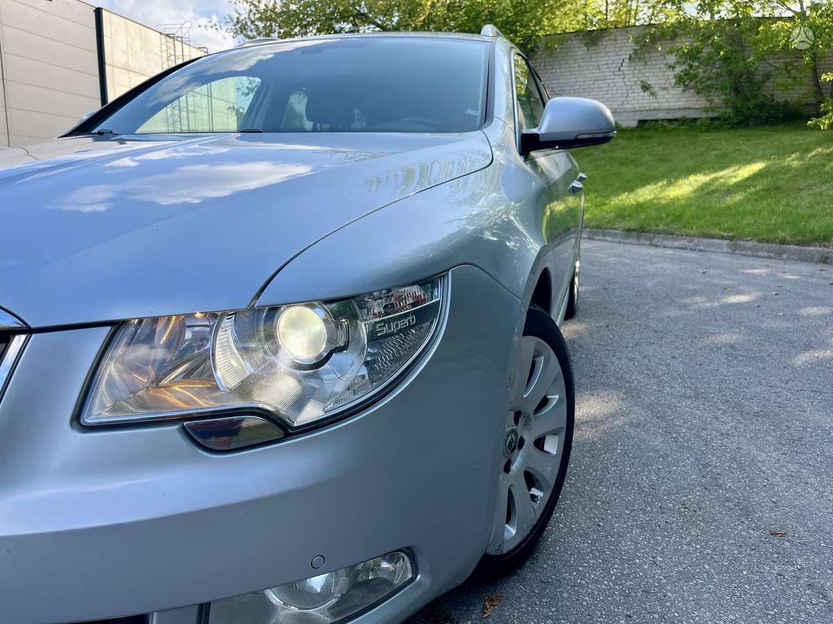 Skoda Superb, 2.0 l., Универсал