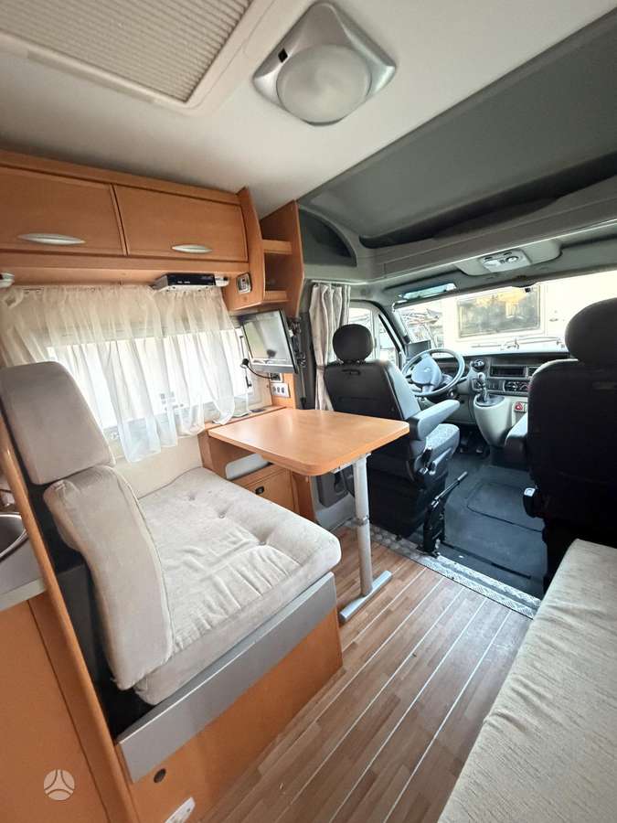 Renault Riviera, campers