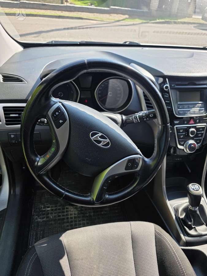 Hyundai i30, 1.6 l., Универсал