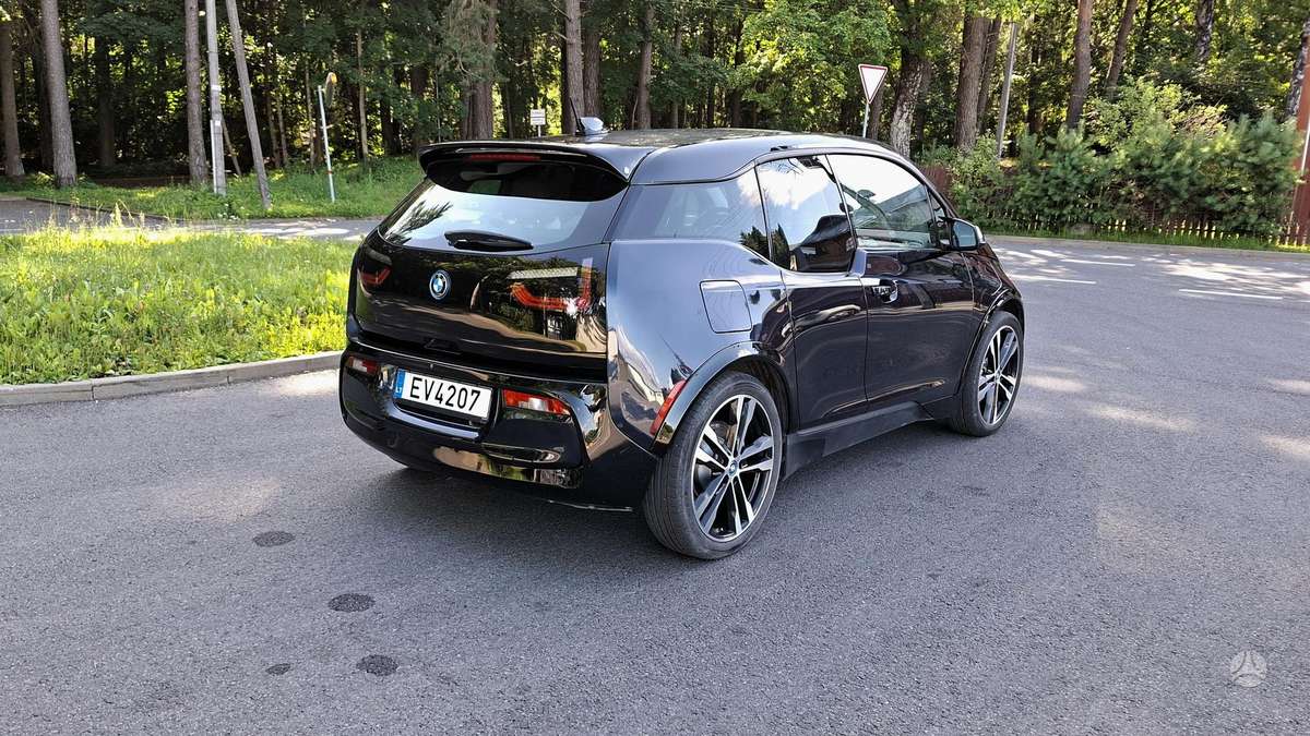 BMW i3s, hatchback