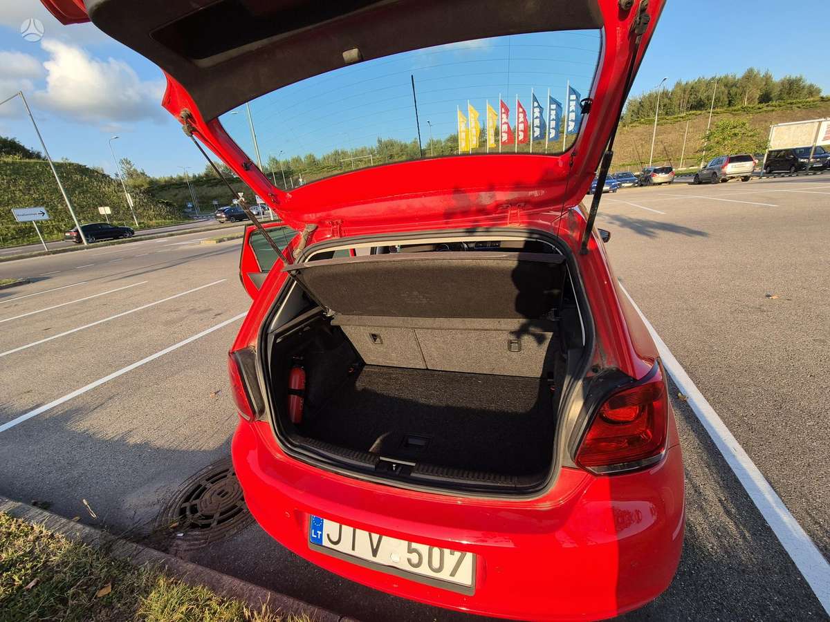 Volkswagen Polo - 9