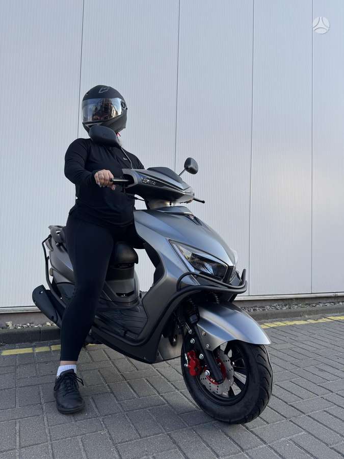 Yamaha Cygnus 49cc, мотороллеры / мопеды