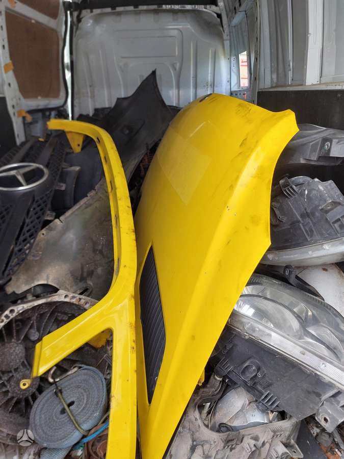 Mercedes-Benz Sprinter kėbulo dalys