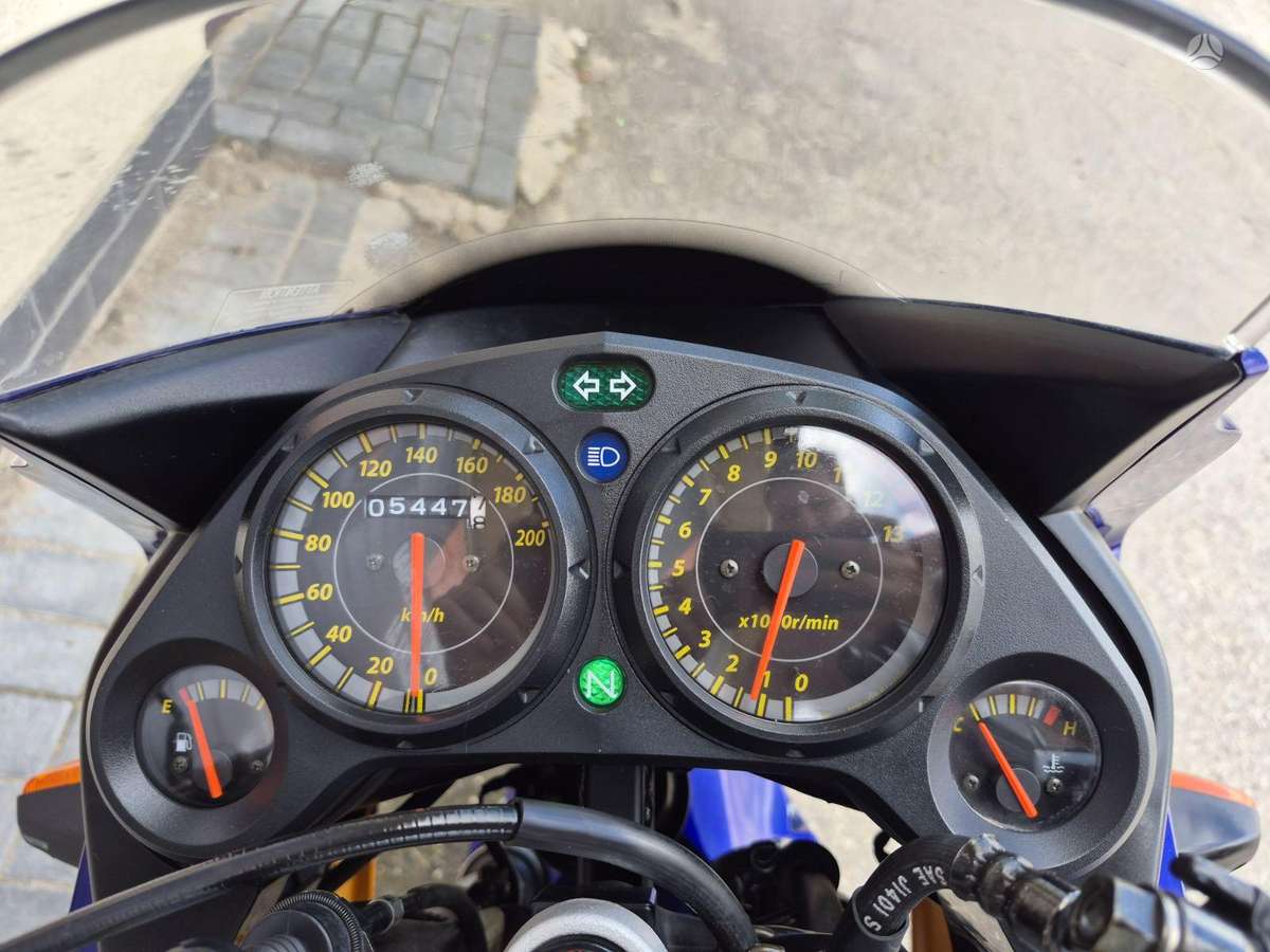 Honda CBR 125cc, street / classic
