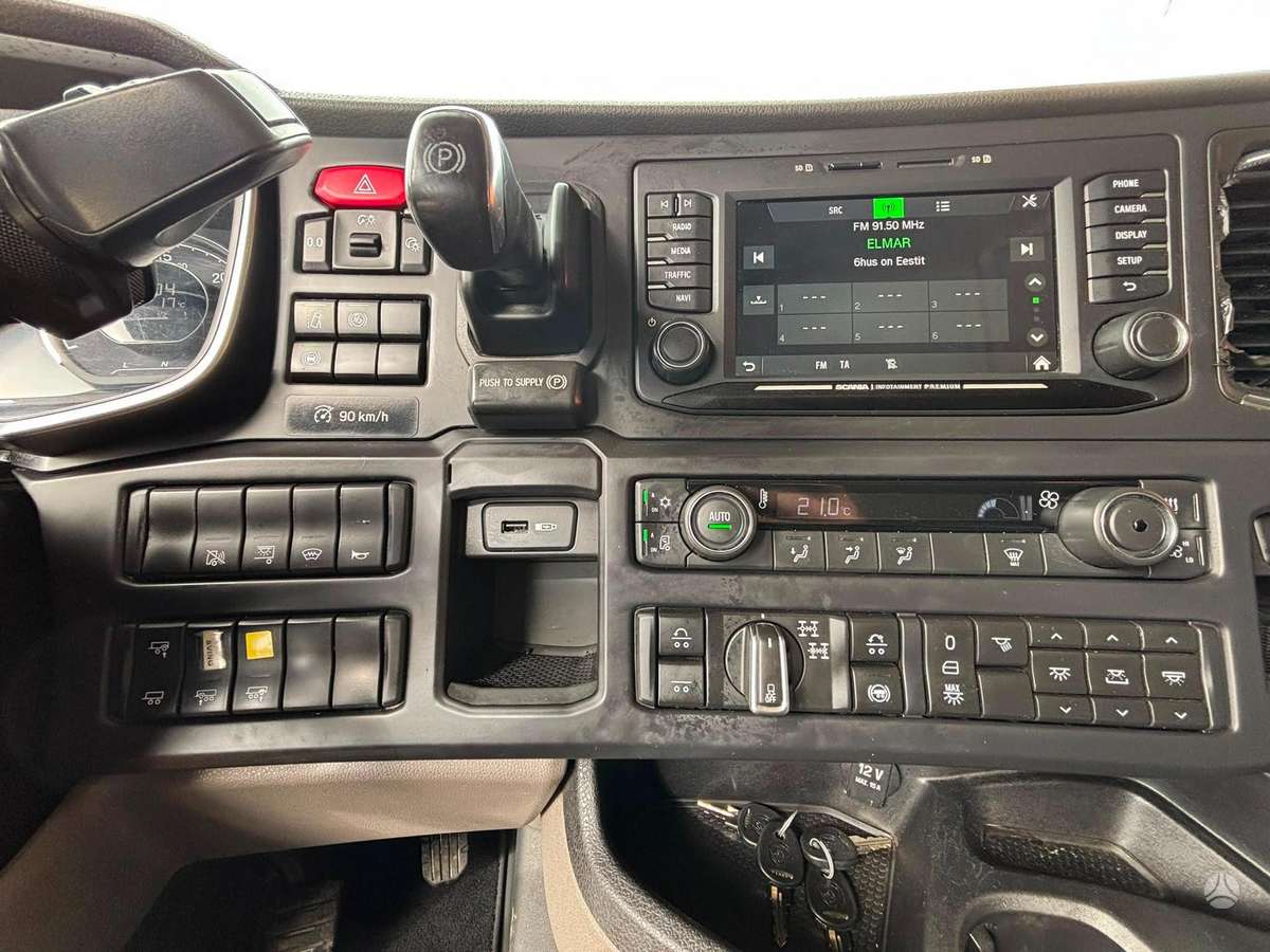 Scania S 540 6x4, single sleeper