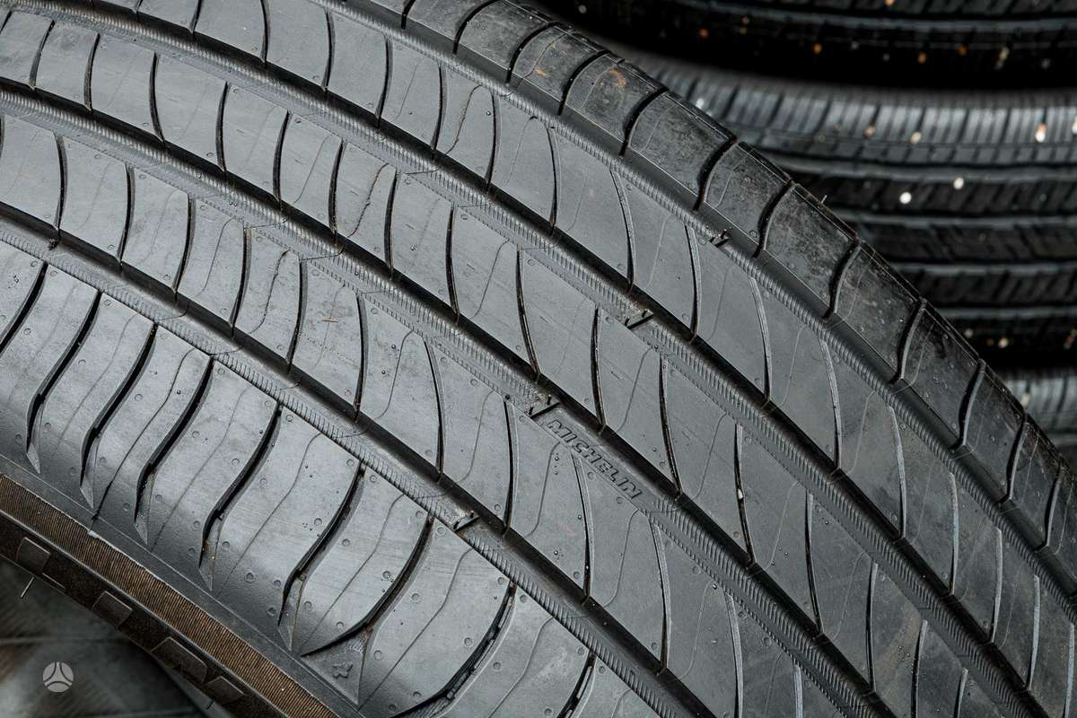 Michelin Primacy 4 (S1), summer 235/50 R19