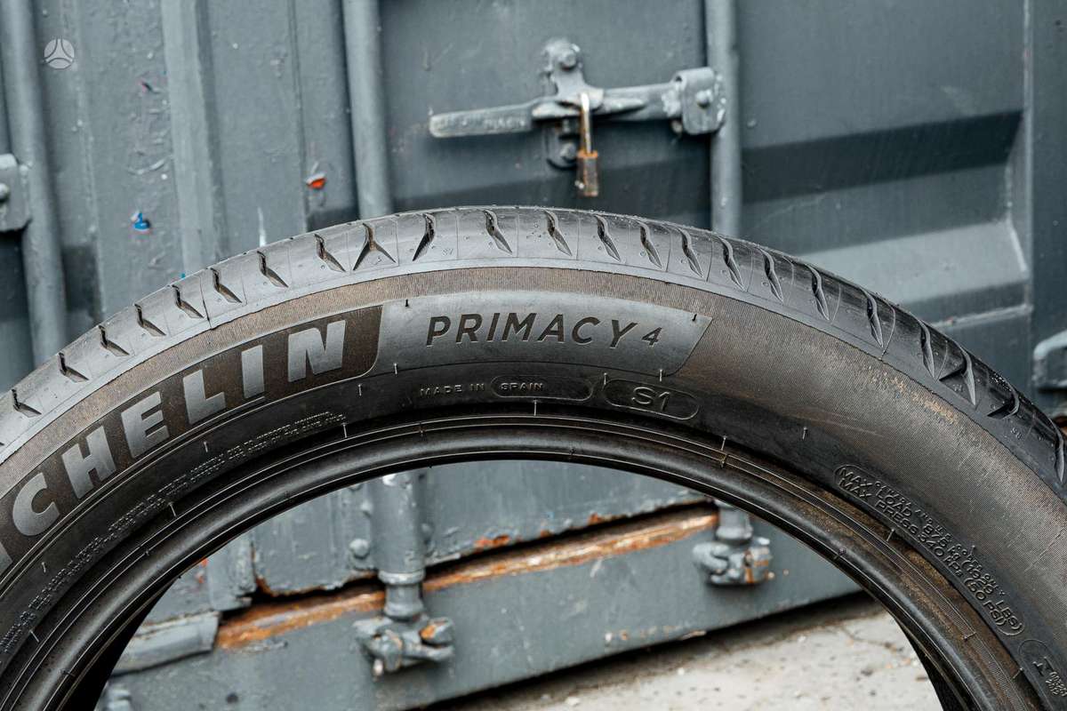 Michelin Primacy 4 (S1), summer 235/50 R19