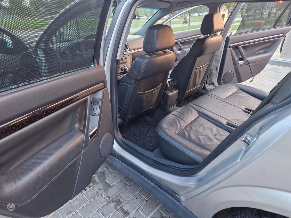Opel Vectra, 2.2 l., Универсал
