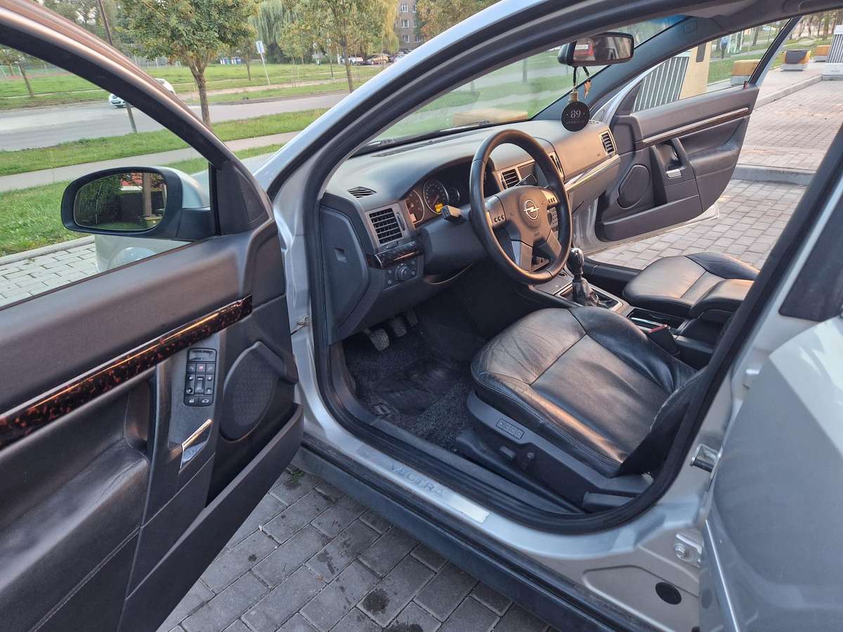 Opel Vectra, 2.2 l., wagon
