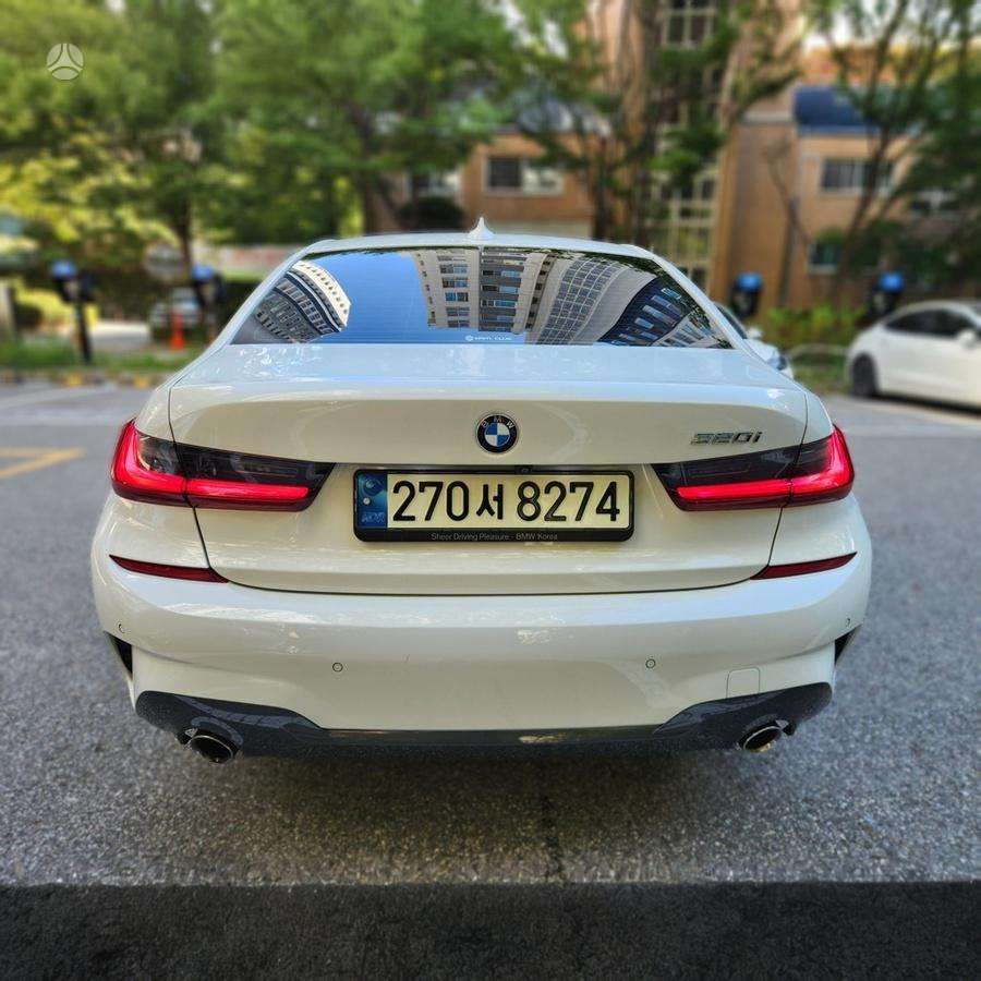 BMW 320, 2.0 l., Седан