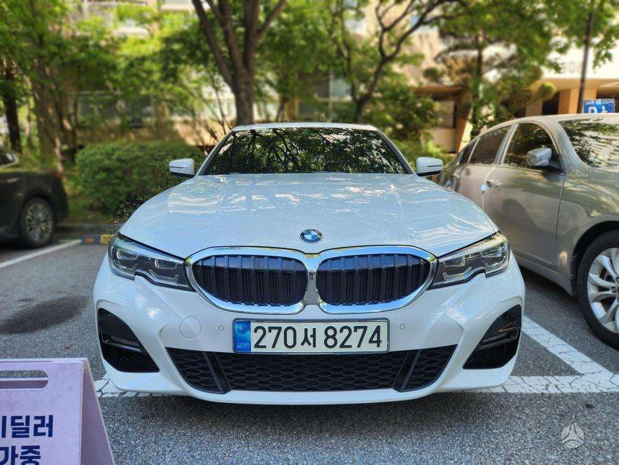 BMW 320, 2.0 l., Седан