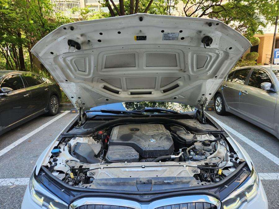 BMW 320, 2.0 l., Седан