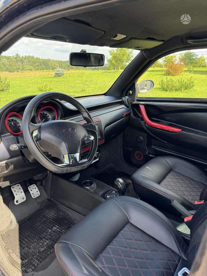 Ligier JS50, 0.4 l., hatchback