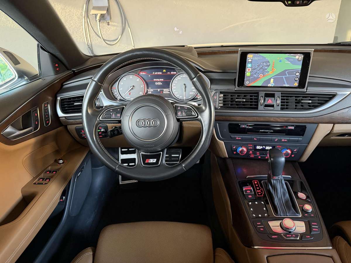 Audi S7, 4.0 l., hatchback