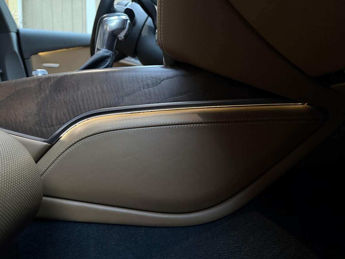 Audi S7, 4.0 l., hatchback
