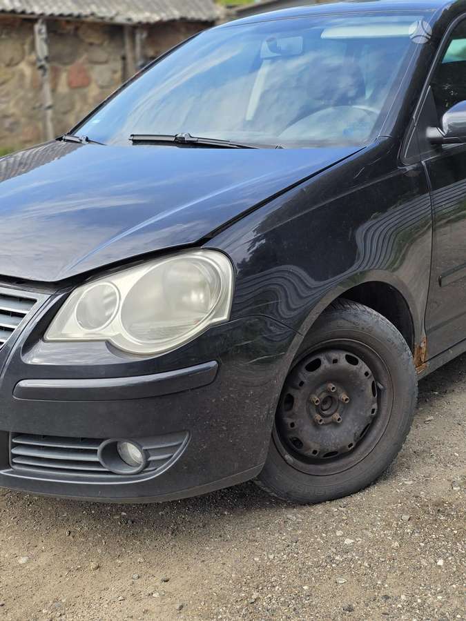 Volkswagen Polo dalimis