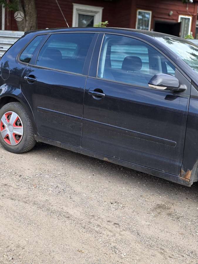 Volkswagen Polo dalimis