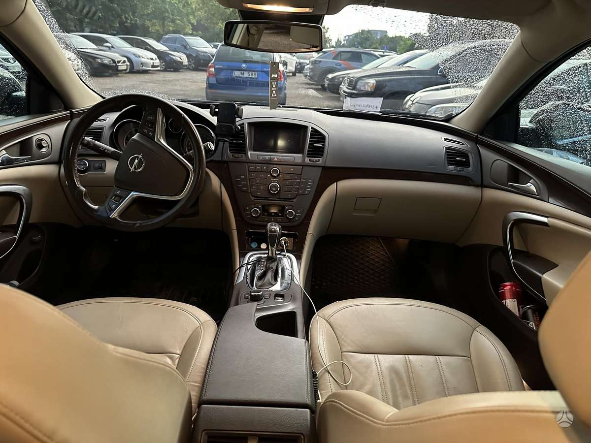 Opel Insignia, 2.0 l., Универсал