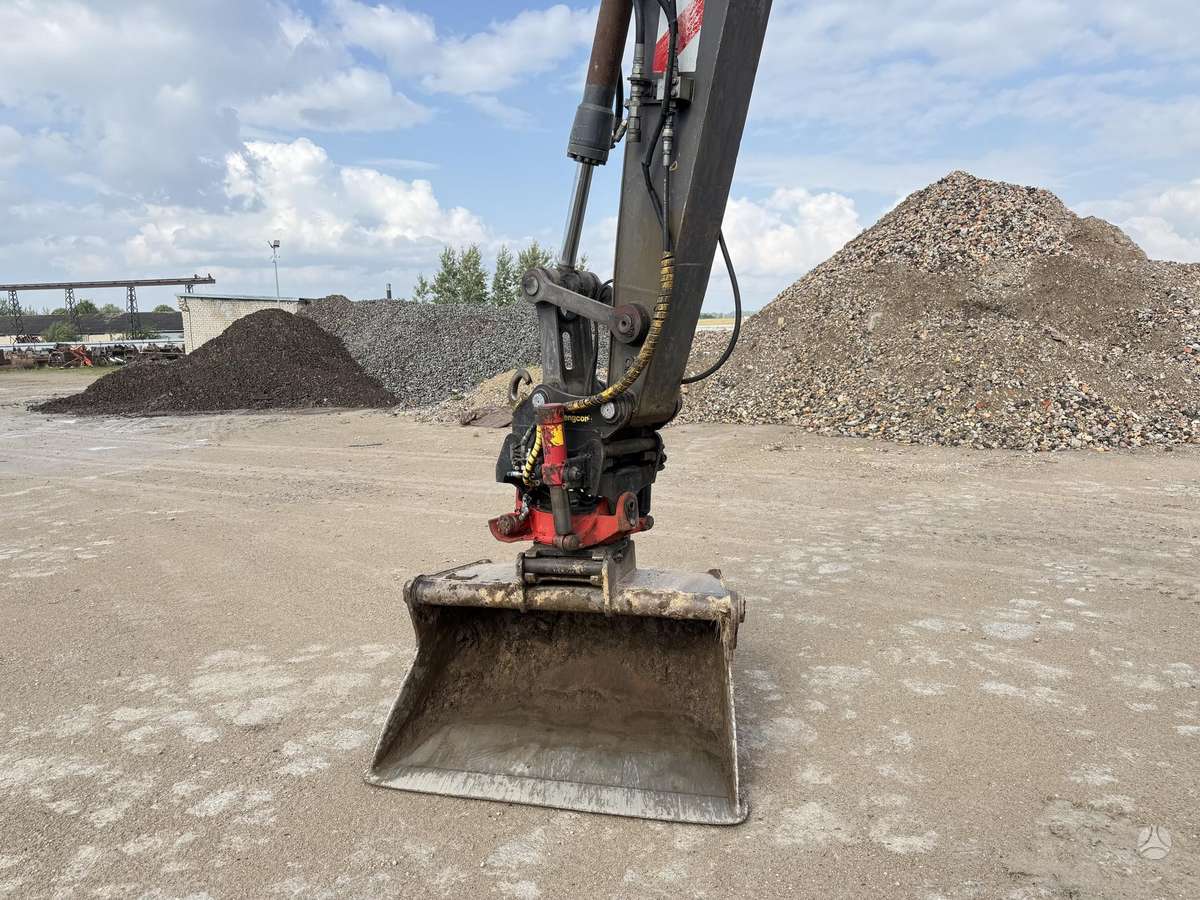 Volvo EW 140 B , ROTOTILT + RAILWAY, экскаваторы