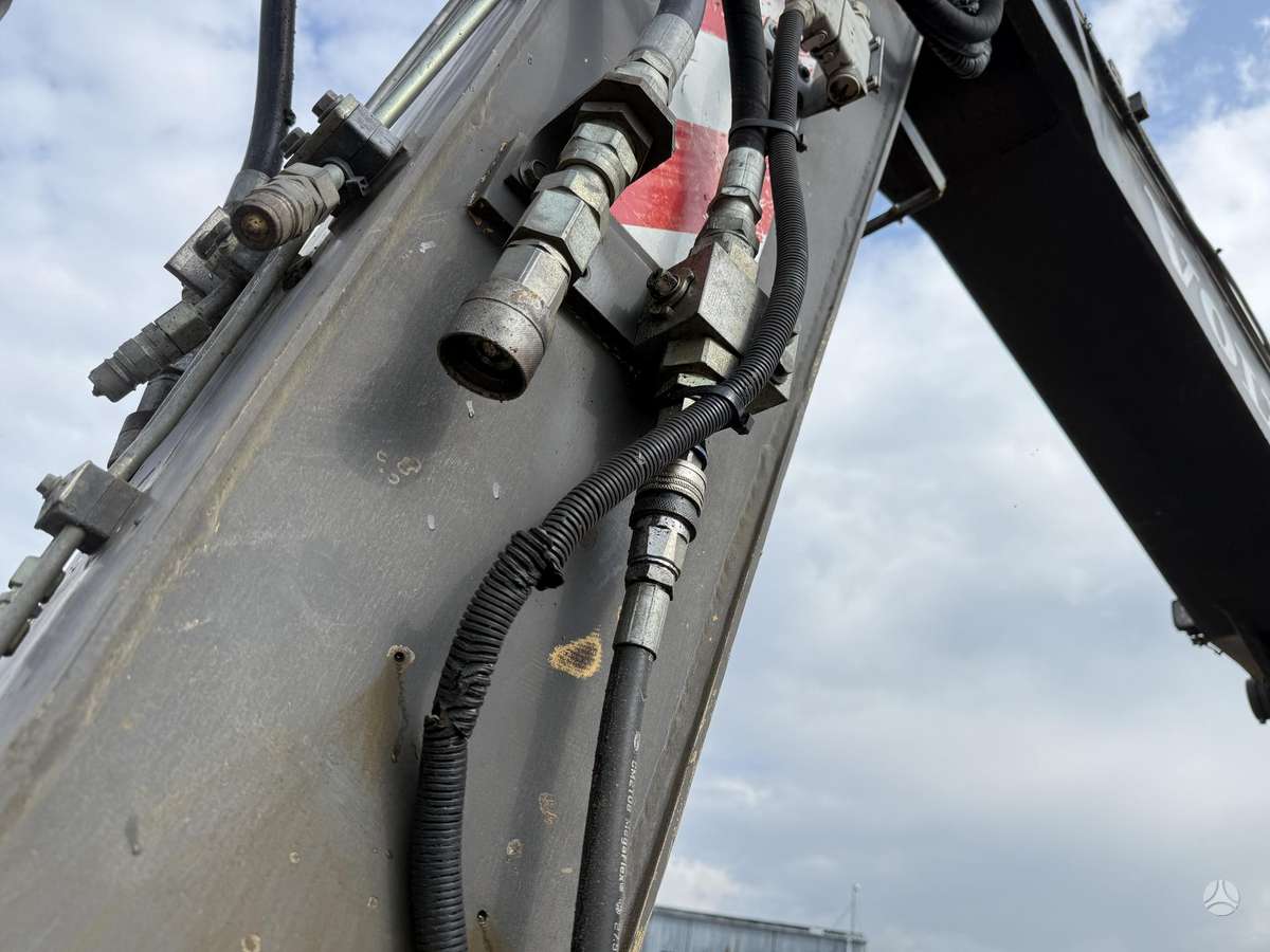 Volvo EW 140 B , ROTOTILT + RAILWAY, экскаваторы