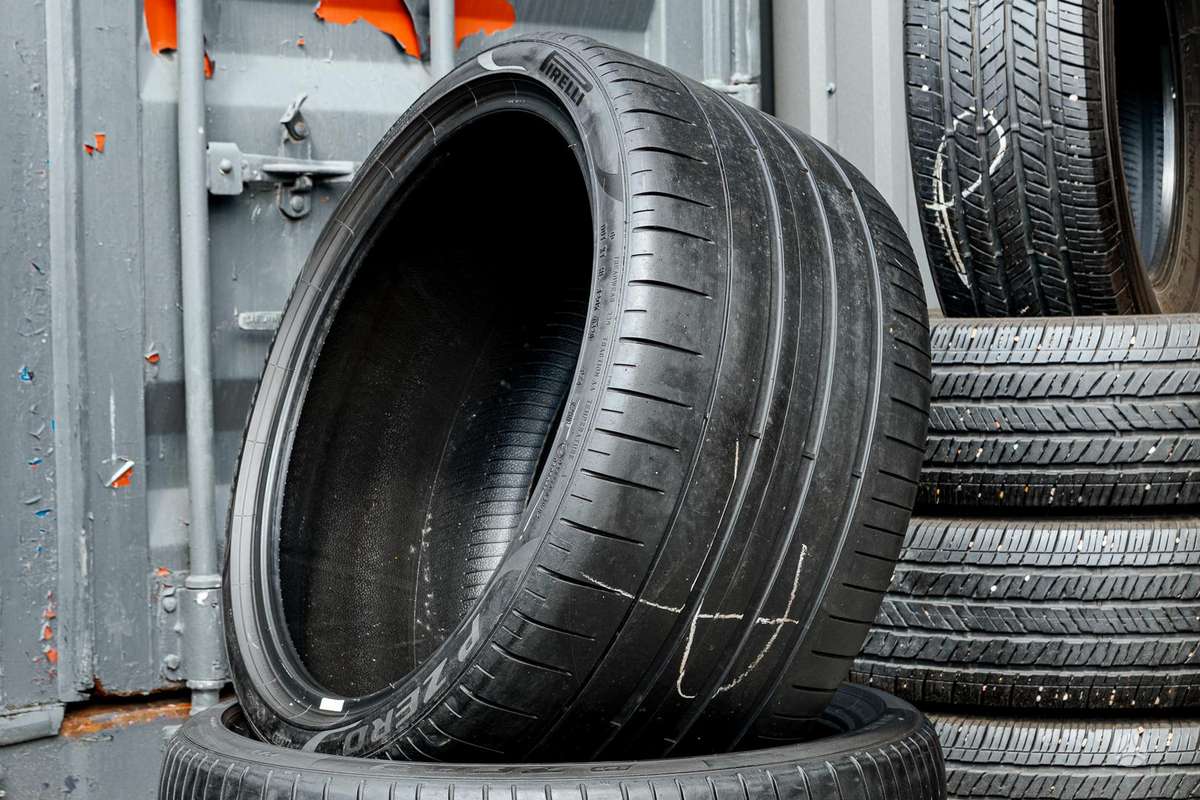 Pirelli P Zero 4 (NA1), летние 305/30 R21
