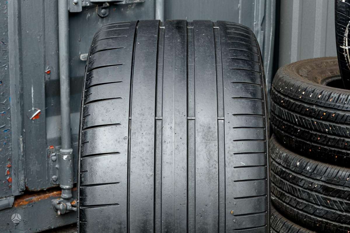 Pirelli P Zero 4 (NA1), летние 305/30 R21