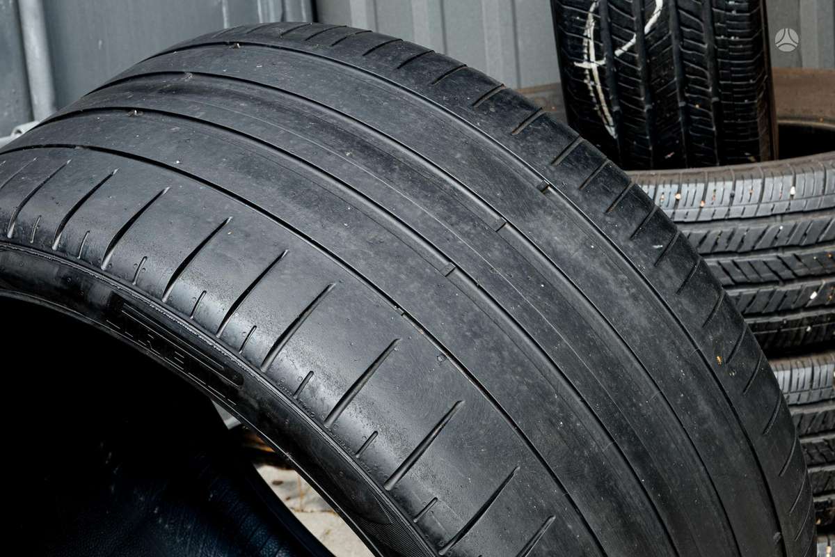 Pirelli P Zero 4 (NA1), летние 305/30 R21