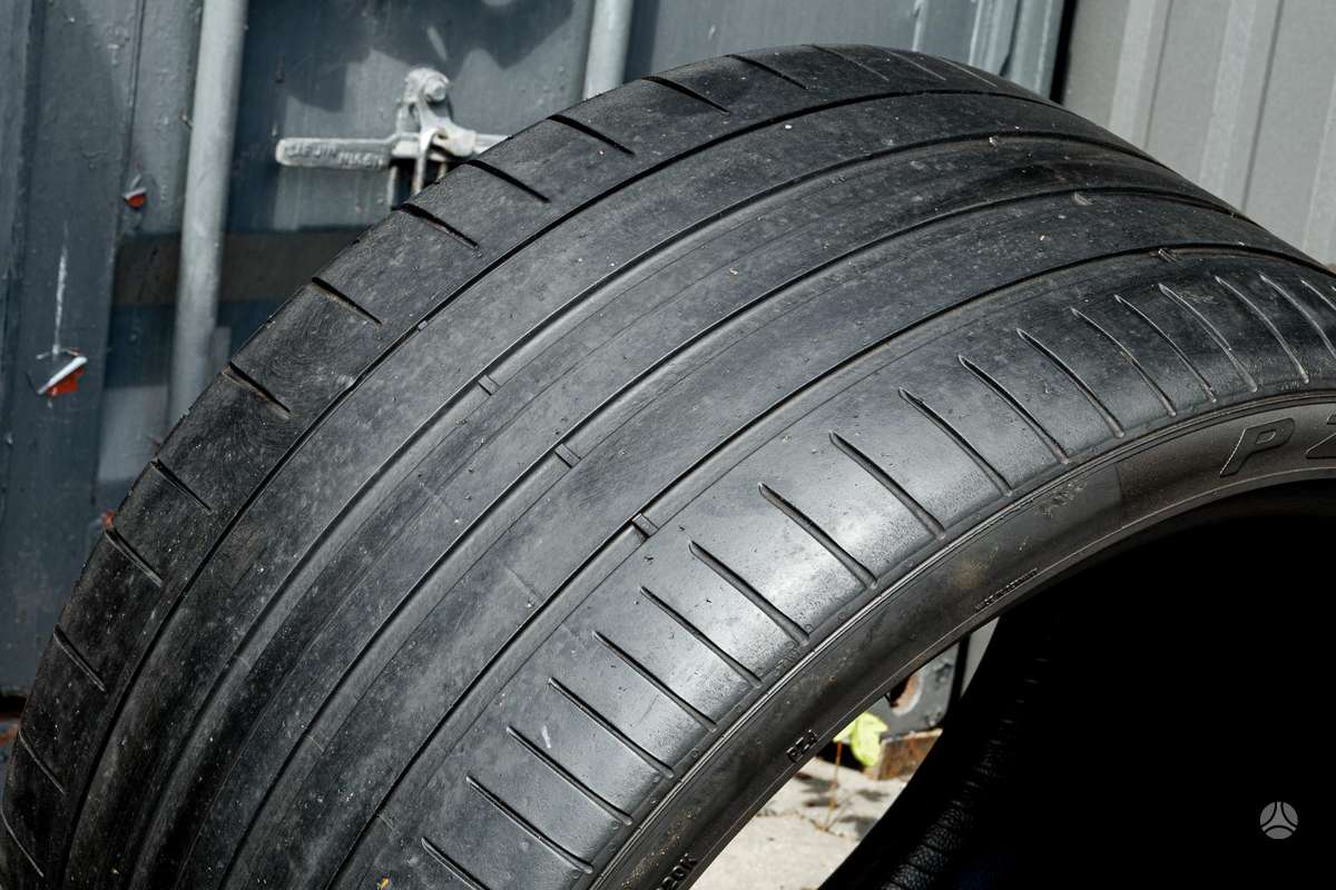Pirelli P Zero 4 (NA1), летние 305/30 R21