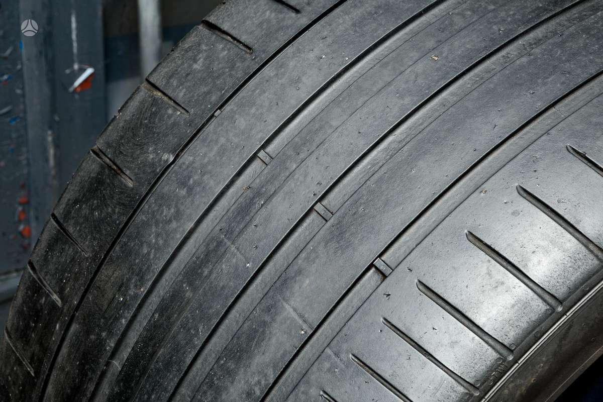Pirelli P Zero 4 (NA1), летние 305/30 R21