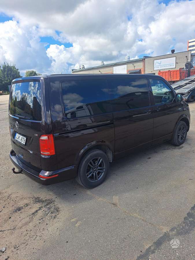 Volkswagen Multivan, 2.0 l., Минивэн
