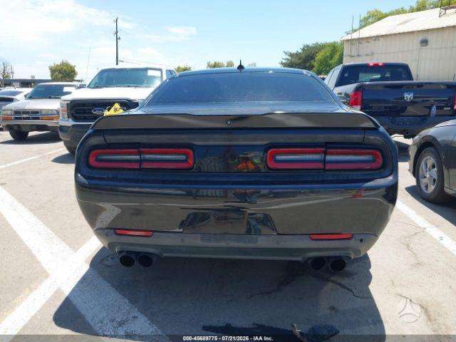 Dodge Challenger, coupe