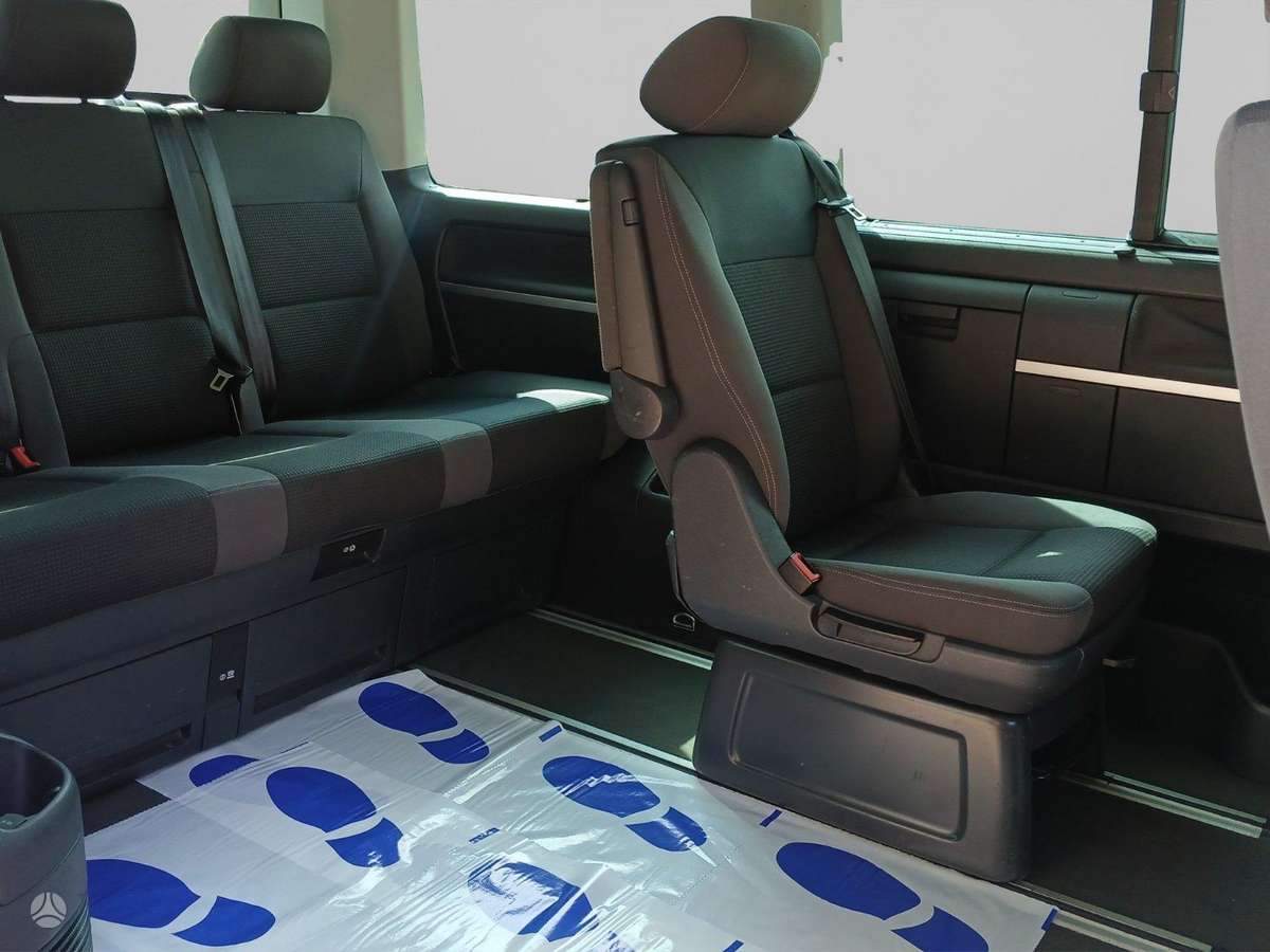 Volkswagen Multivan, 2.0 l., Минивэн