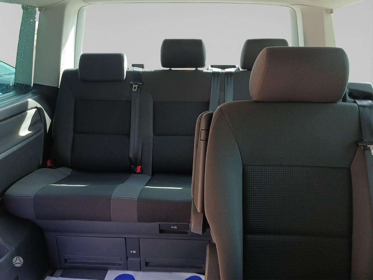 Volkswagen Multivan, 2.0 l., Минивэн