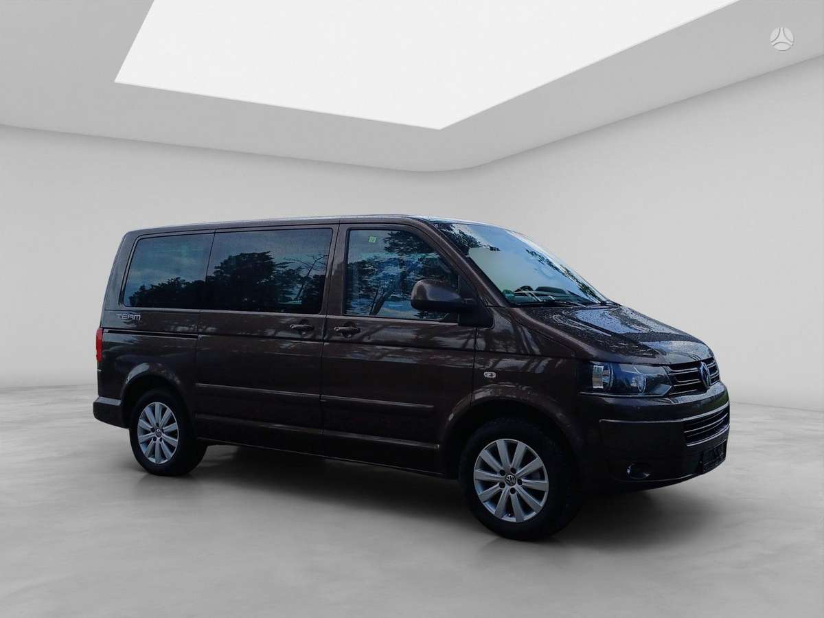 Volkswagen Multivan, 2.0 l., Минивэн