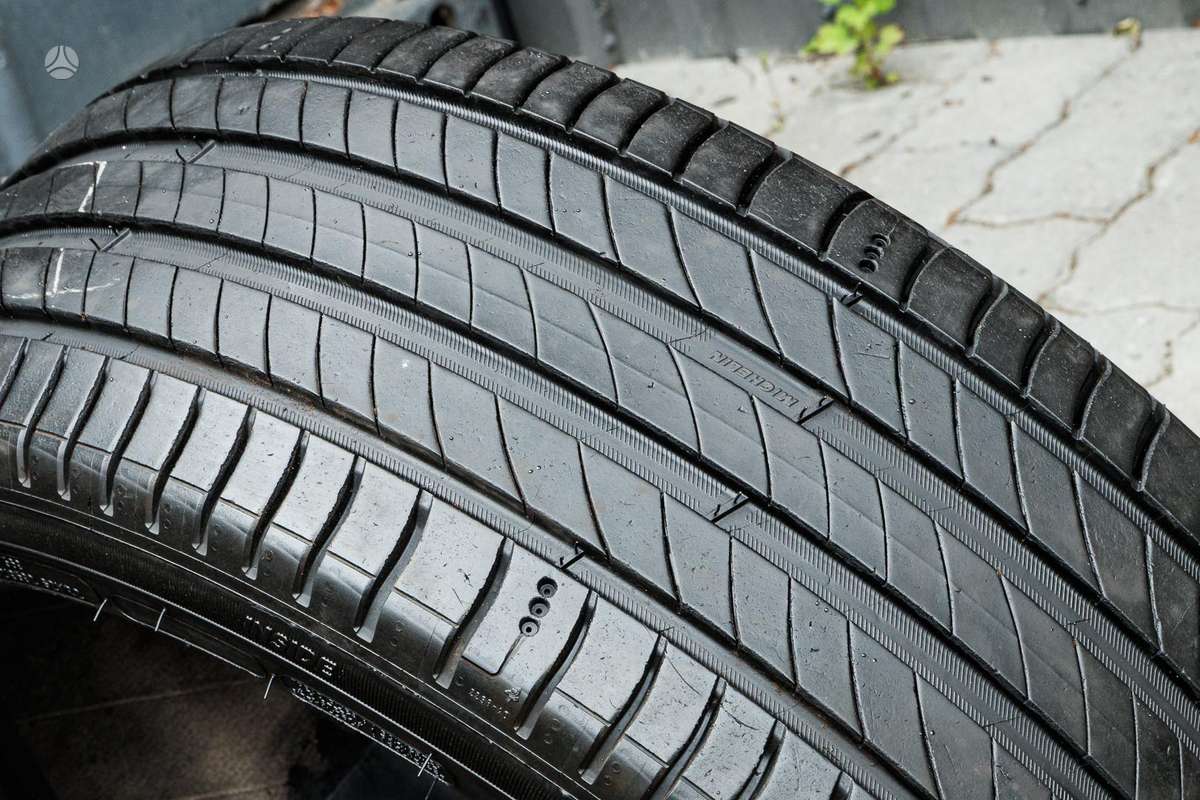 Michelin Primacy 4, летние 215/45 R18