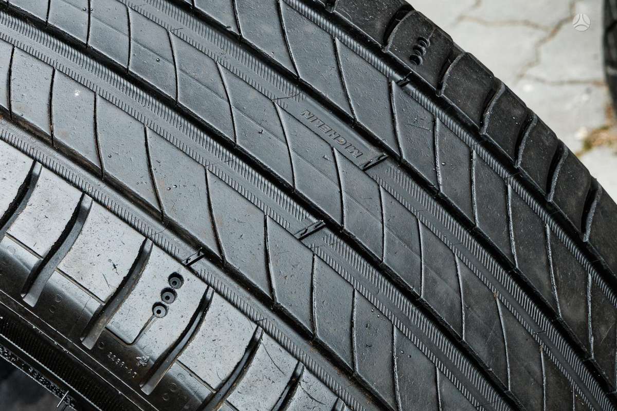 Michelin Primacy 4, летние 215/45 R18