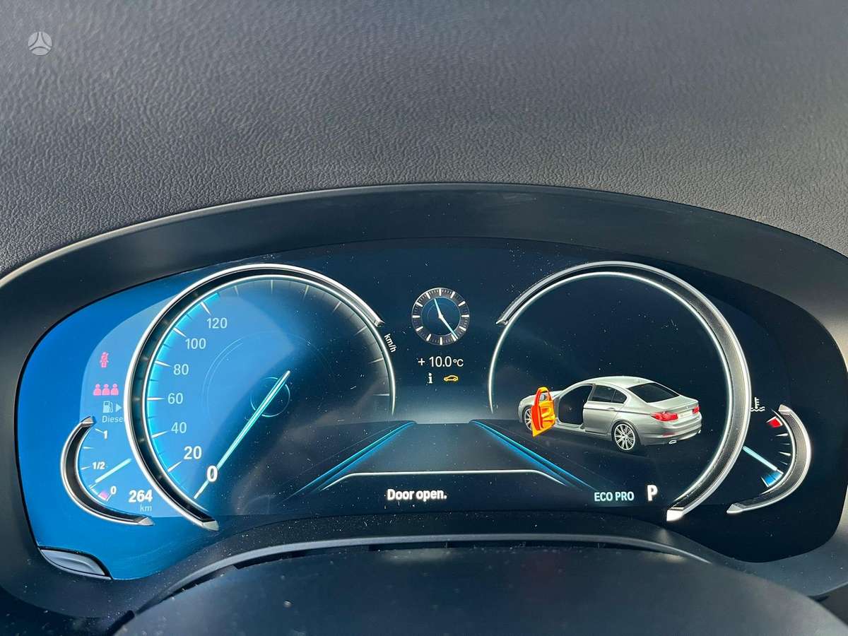 BMW 520, 2.0 l., Седан
