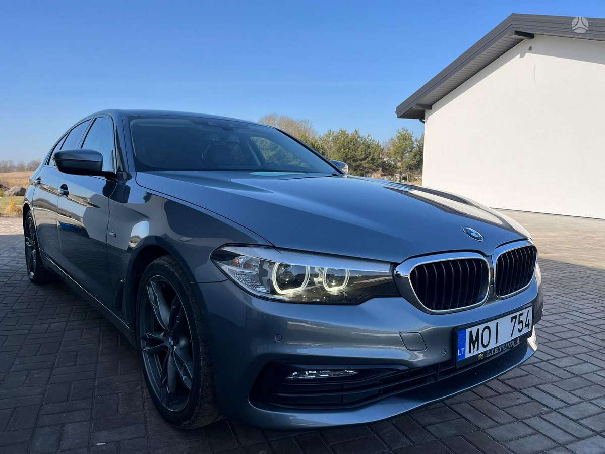 BMW 520, 2.0 l., Седан