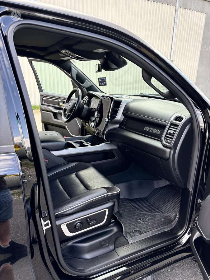 Dodge Ram, 5.7 l., Пикап