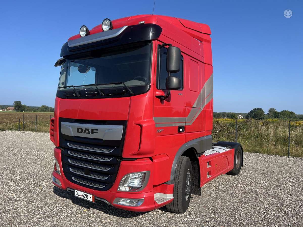 DAF 106.480, 2 miegamosios vietos