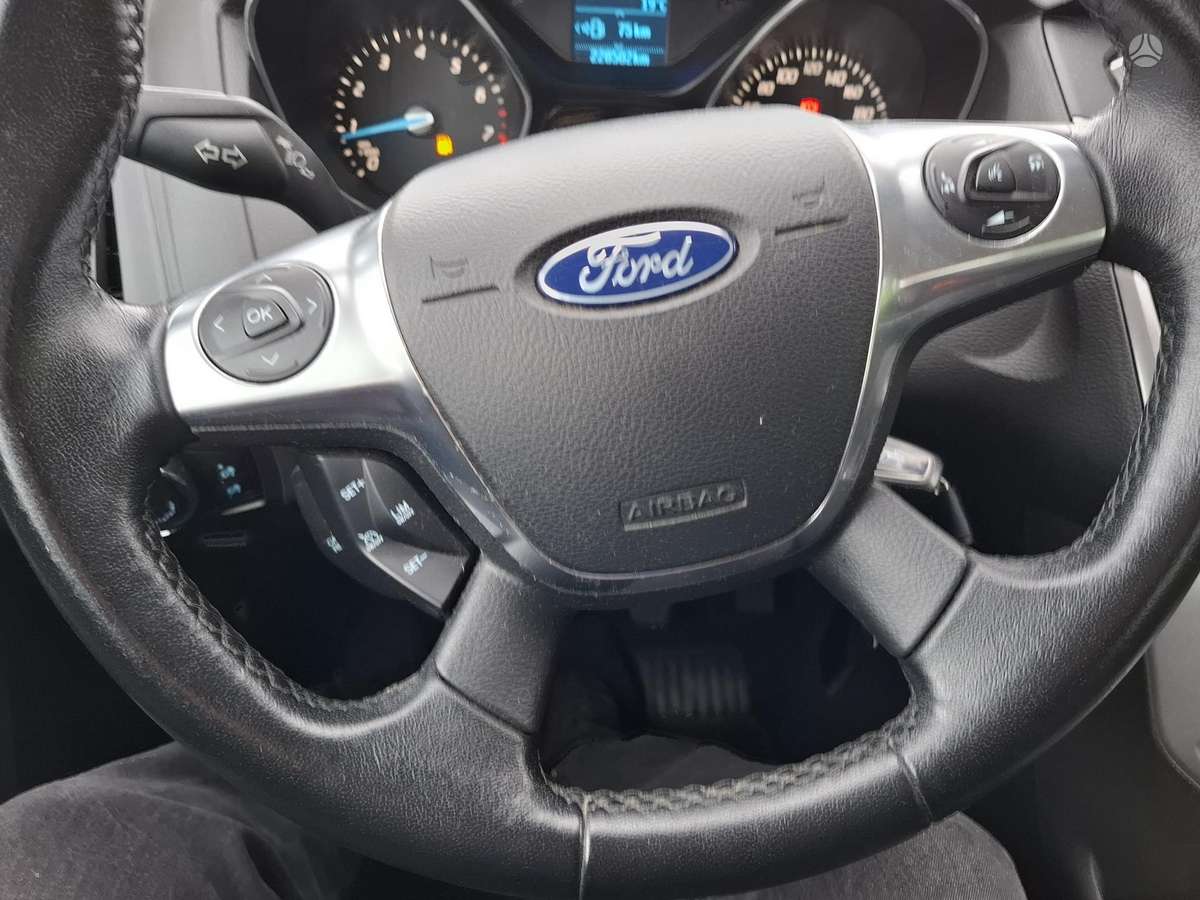 Ford Focus, 1.0 l., Хэтчбек