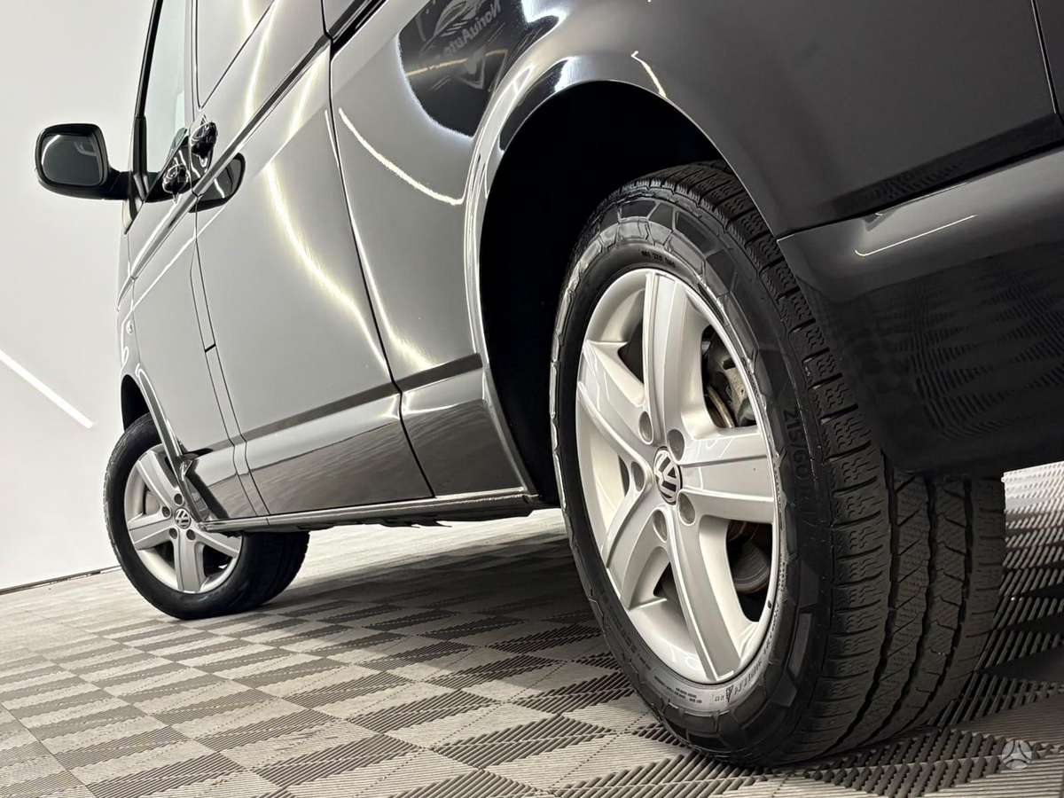 Volkswagen Multivan, 2.0 l., Минивэн