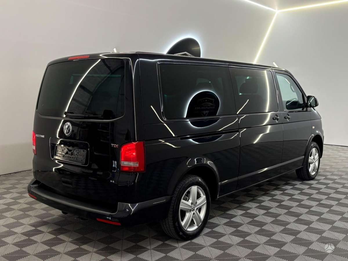 Volkswagen Multivan, 2.0 l., Минивэн