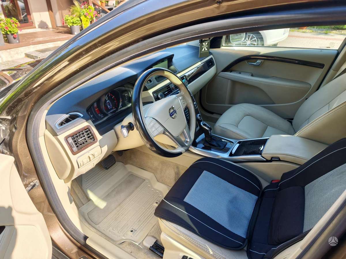 Volvo XC70, 2.5 l., Универсал